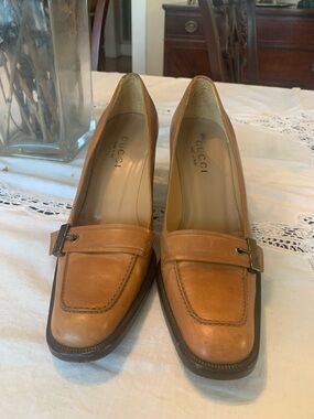 Gucci Tan Leather Loafer Buckle Heels